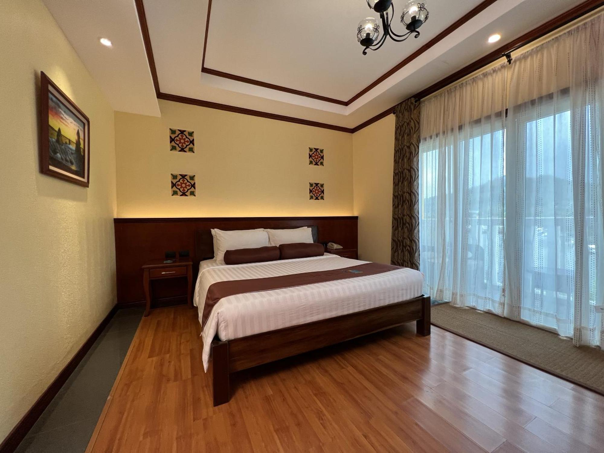 Sunlight Hotel Coron Exterior foto